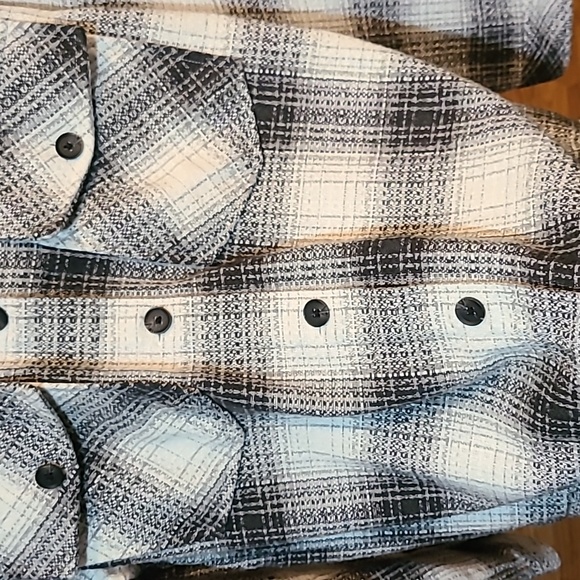 Boston Traders Womans Shirt Jacket (Shacket) Size Medium - Picture 8 of 13